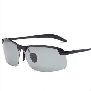 Photochromic Sunglasses with Anti-glare Polarized Lens