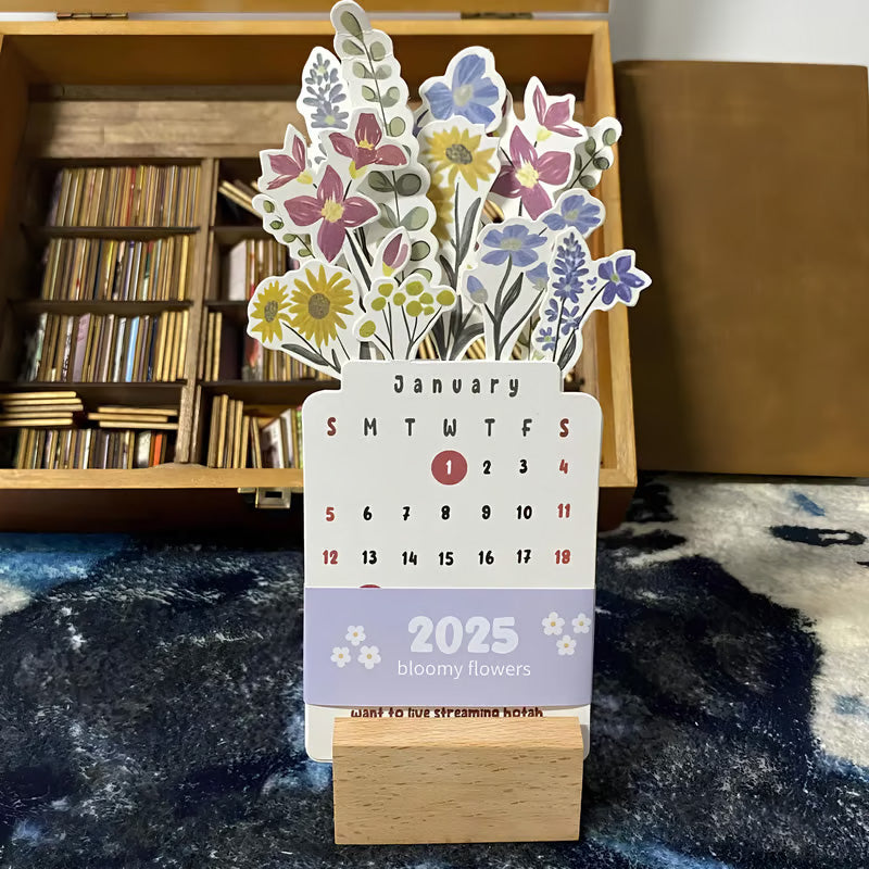 2025 Bloomy Flowers Desk Calendar