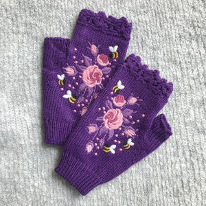 Hand Embroidered Gloves