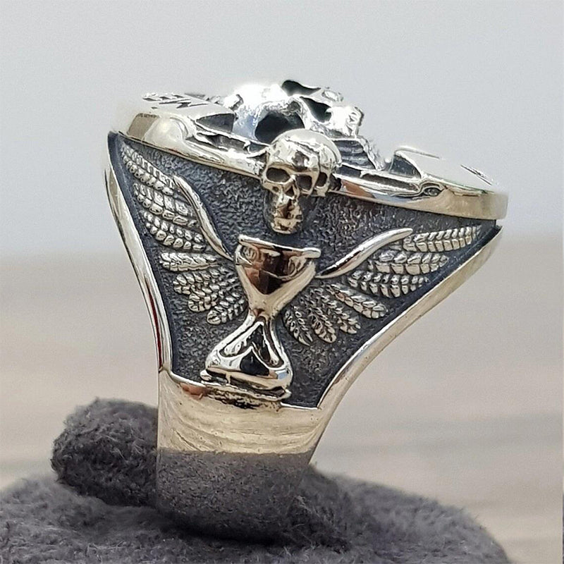 Memento Mori Skull Ring