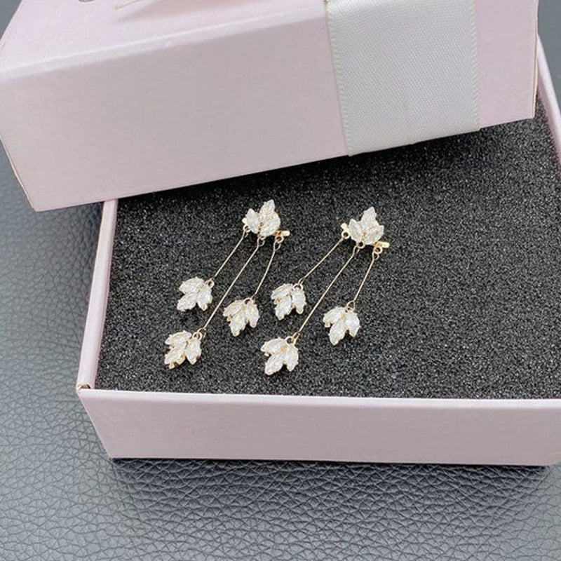 Fashion Maple Leaf Earrings