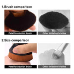 High-Density Seamless Foundation Brush