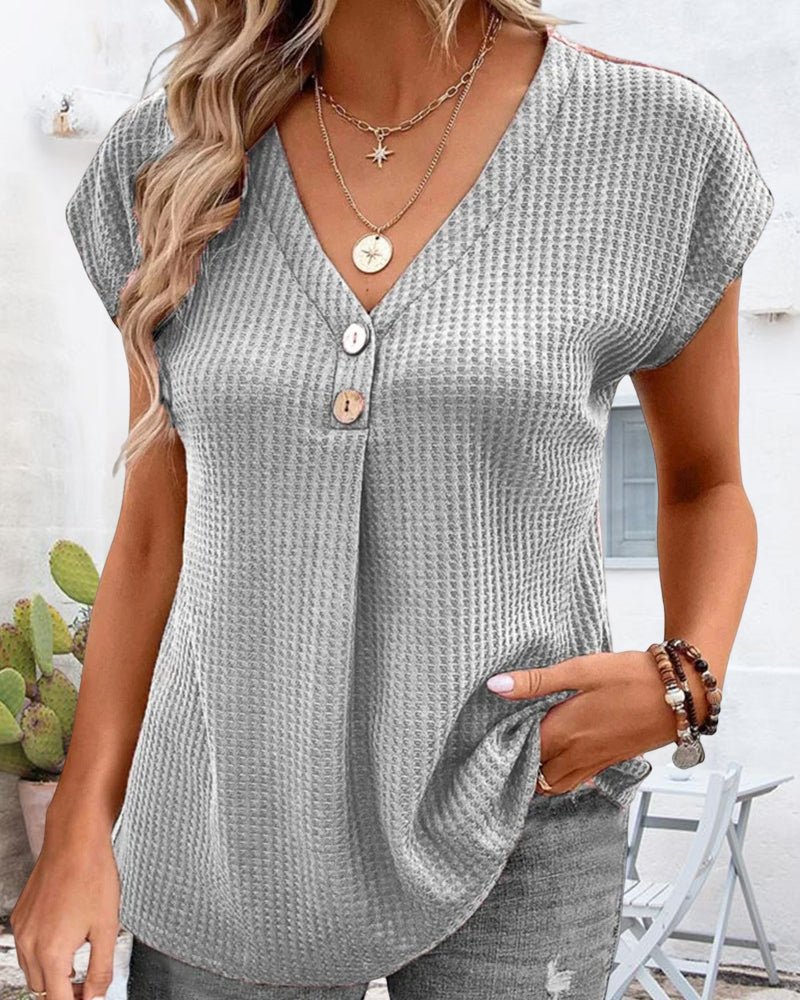 Plain V-neck T-shirt