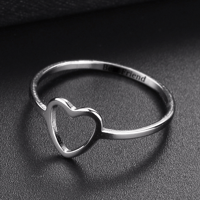 Oversized Heart Ring